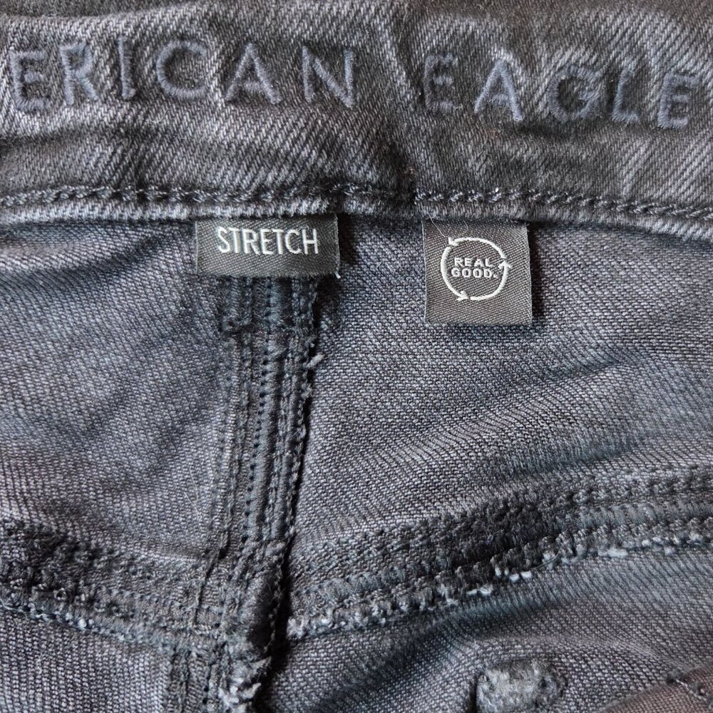 American Eagle Black Cut Off High Rise Stretch Denim Jean Shorts Women's Size 12 - Picture 6 of 7